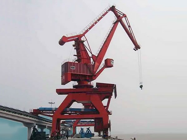 起重機(jī)回轉(zhuǎn)支承的維護(hù)保養(yǎng)以及基本檢查如何做？